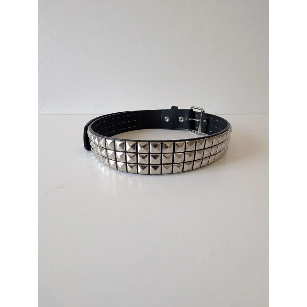 HOT TOPIC Black Triple Pyramid Studded Bonded Leather Belt Sz M 31-32